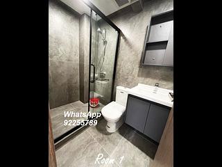Poho - 238, Hollywood Road 05