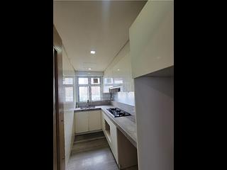 Tai Kok Tsui - Florient Rise Tower 2 03