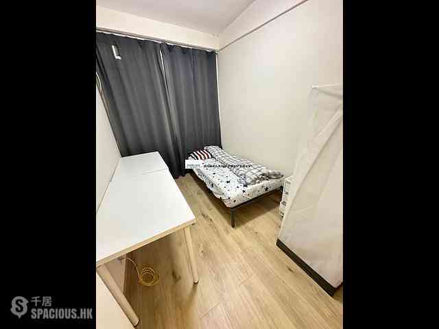 Causeway Bay - Jardine Building 04