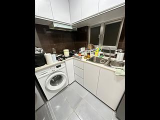 Causeway Bay - Jardine Building 05