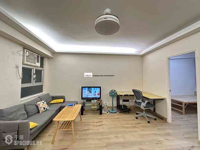 Causeway Bay - Jardine Building 02