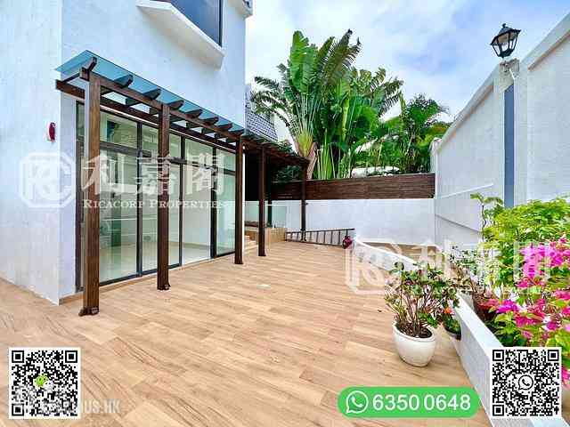Clear Water Bay - Billows Villa 04