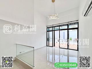 Clear Water Bay - Billows Villa 08