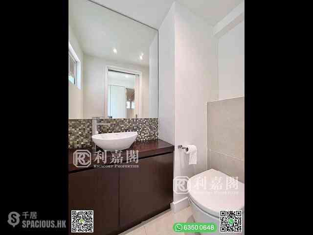 Sai Kung - Venice Villa 10
