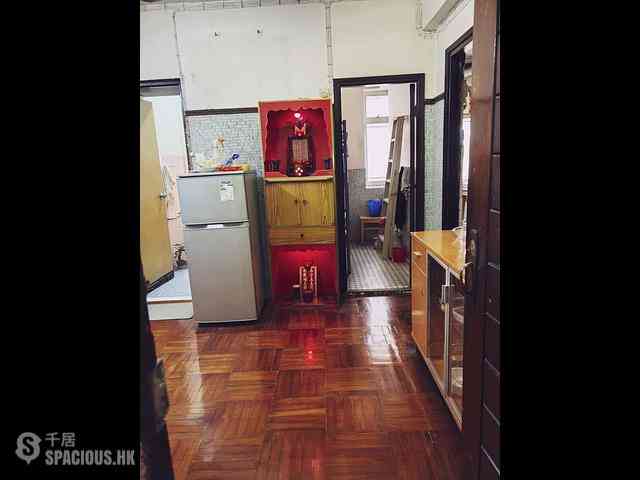 Tsim Sha Tsui - Comfort Building 01