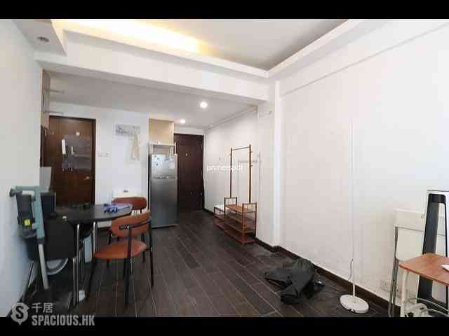 Wan Chai - On Hing Mansion 01