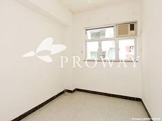 Wan Chai - 14, Tai Yuen Street 06