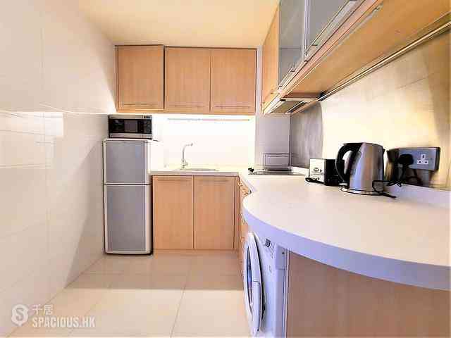 Sheung Wan - Lee Fung Building 02