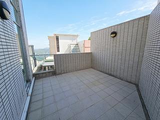 The Peak - Sunshine Villa 11