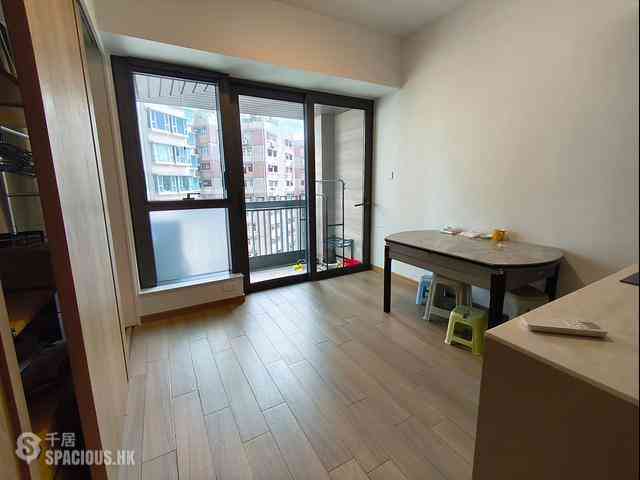 Mong Kok - Uptify 01