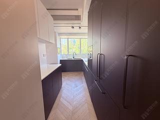 Wong Chuk Hang - Marinella Block 1 07