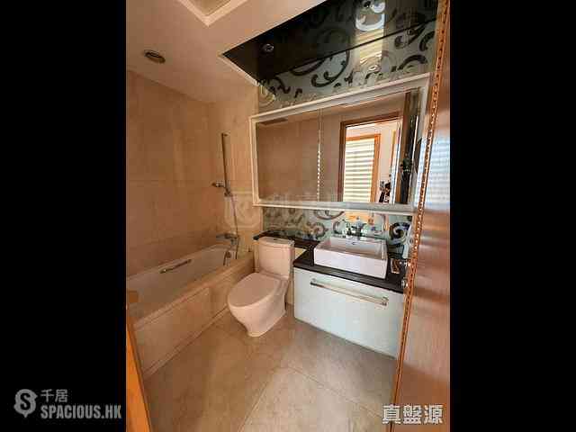 Tai Wai - Peak One Phase 1 Block 8 09