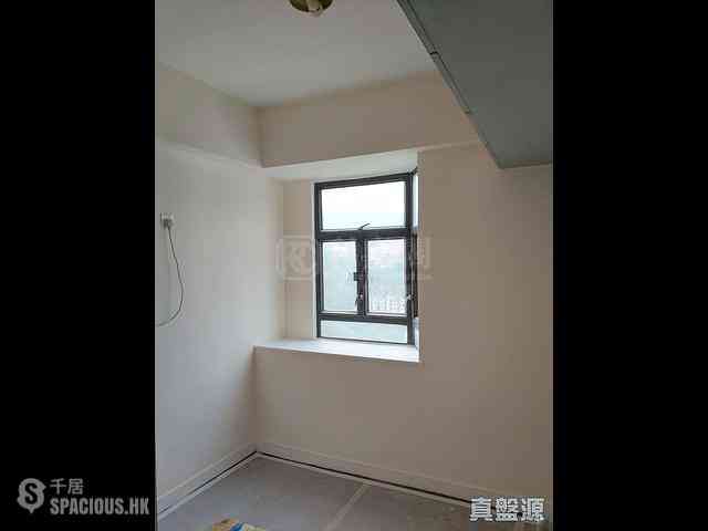 Sha Tin - Wai Wah Centre Block 2 03