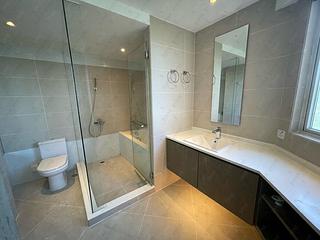 Tai Tam - Hong Kong Parkview Parkview Heights Block 14 03