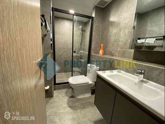 Poho - 238, Hollywood Road 09