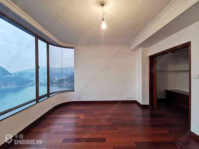 Repulse Bay - Pine Crest 04