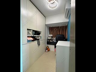Tai Kok Tsui - Hampton Place 06