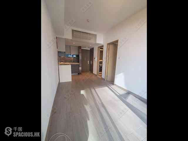 Tseung Kwan O - The Wings Ocean Wings Block 6B 04