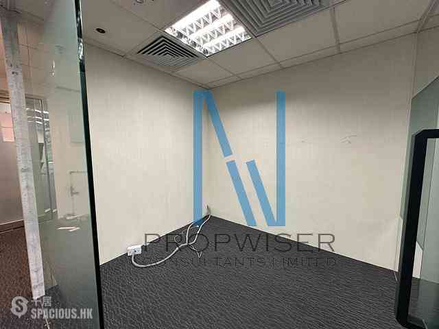 Tsim Sha Tsui - Silvercord - Tower 2 04