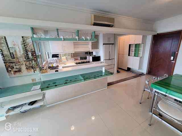 Tsim Sha Tsui - The Victoria Towers Tower 3 02
