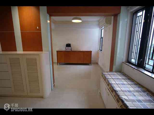 Stubbs Road - Miramar Villa Block 5-8 (East) 02