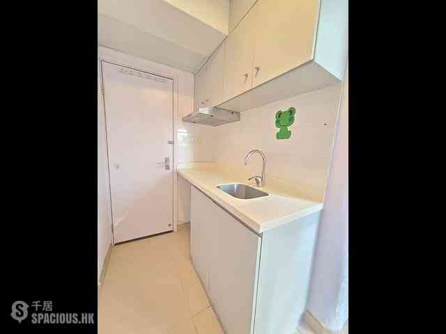 Mong Kok - 561, Nathan Road 03