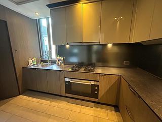 Clear Water Bay - Mount Pavilia Block 9 02