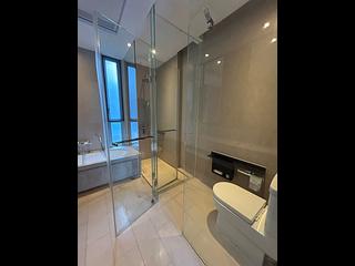 Clear Water Bay - Mount Pavilia Block 9 03