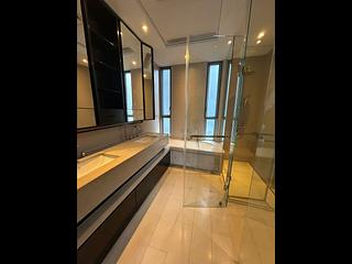 Clear Water Bay - Mount Pavilia Block 9 05