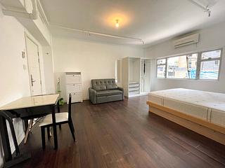 Sheung Wan - Yu Hing Mansion 02