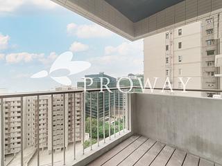 Pok Fu Lam - Baguio Villa Block 32 03