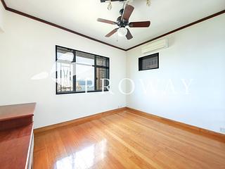 Pok Fu Lam - Baguio Villa Block 26 05