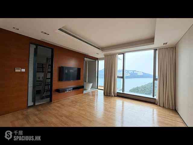 Chung Hom Kok - SCape Cedrus (House 3) 04