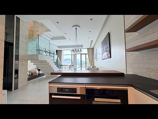 Chung Hom Kok - SCape Cedrus (House 3) 07