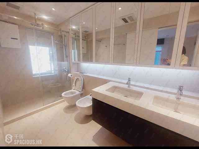 Pok Fu Lam - La Clare Mansion Block A 03