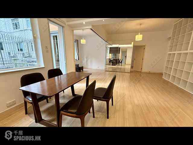 Braemar Hill - 42-60, Tin Hau Temple Road 02