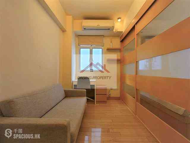 Sheung Wan - Lee Fung Building 01