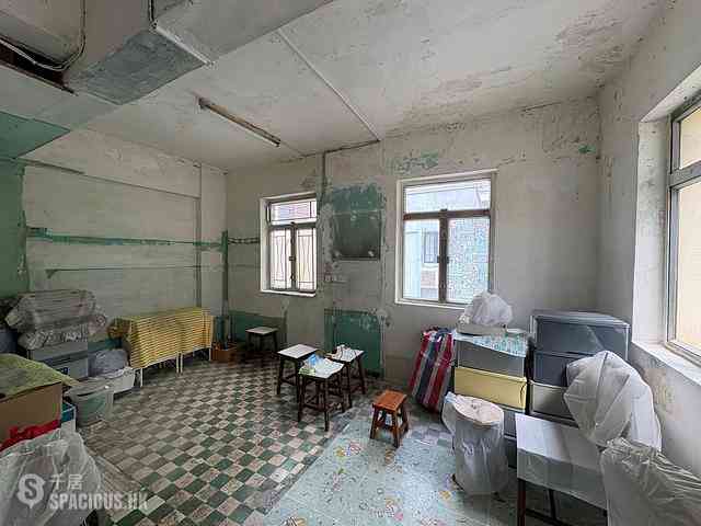 Sheung Wan - 23, Tung Street 03