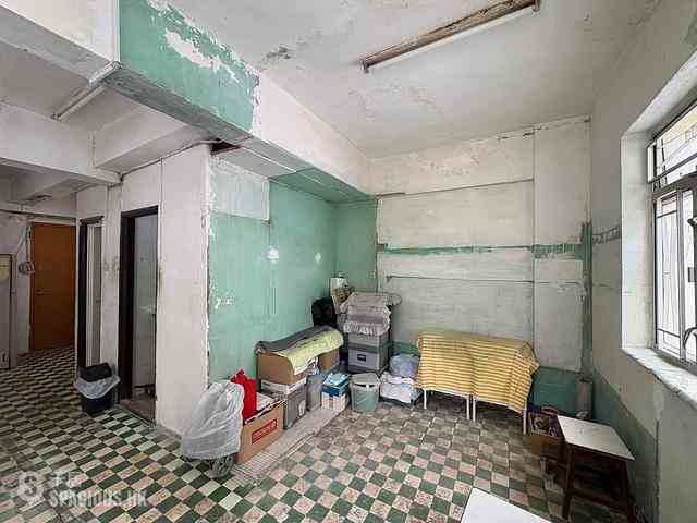 Sheung Wan - 23, Tung Street 07