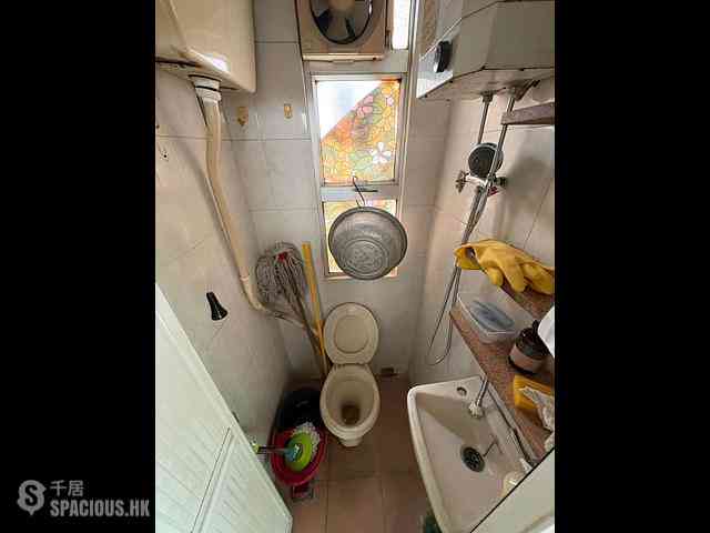 Sheung Wan - 23, Tung Street 08