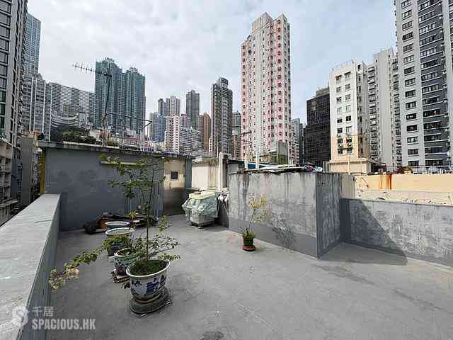Sheung Wan - 23, Tung Street 14