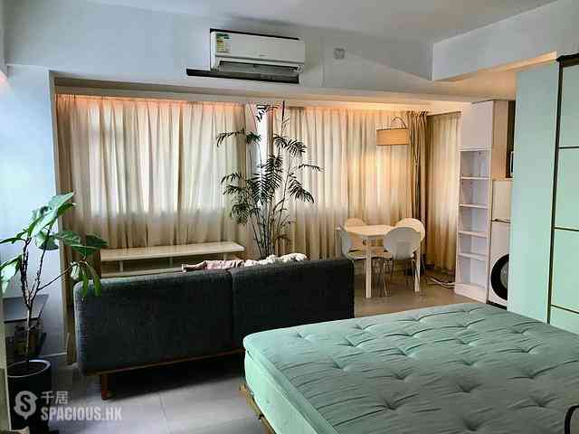Wan Chai - Lok Ku House 09