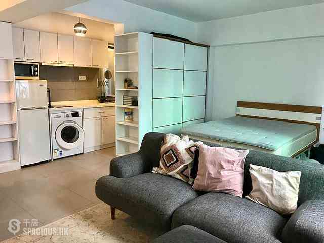 Wan Chai - Lok Ku House 10