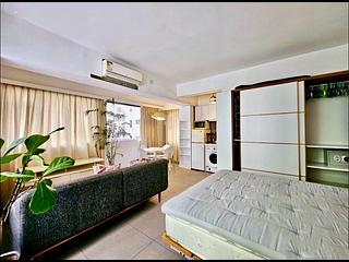 Wan Chai - Lok Ku House 14