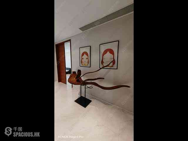 Chung Hom Kok - Scape 06