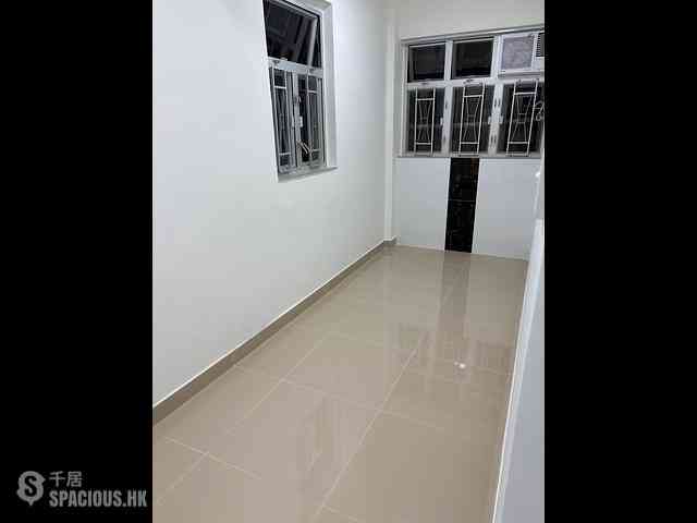 Jordan - Man Yuen Building 01