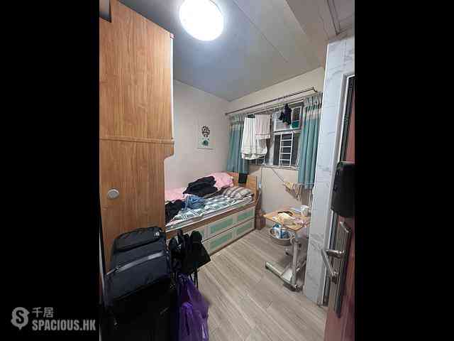 Mong Kok - Bik Lan House 04