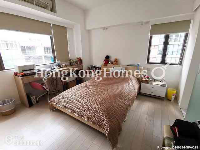 Happy Valley - 2, Wang Tak Street 03