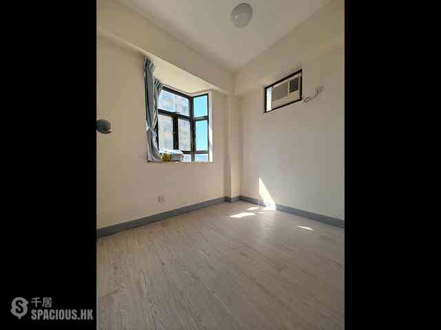 Sha Tin - Wai Wah Centre Block 3 05
