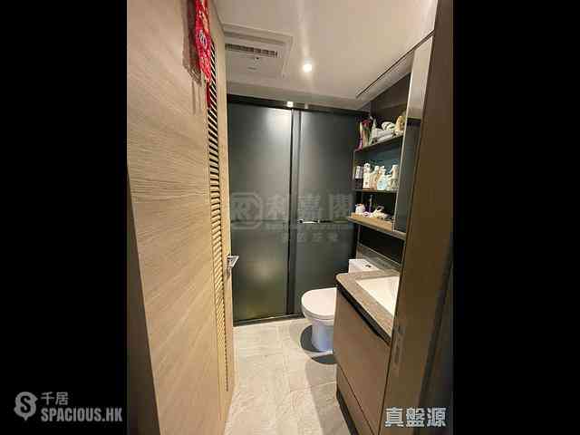 Pak Shek Kok - Solaria Tower 1 07